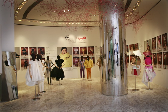 “为中国设计喝彩”展:新生代时装天才设计盛宴