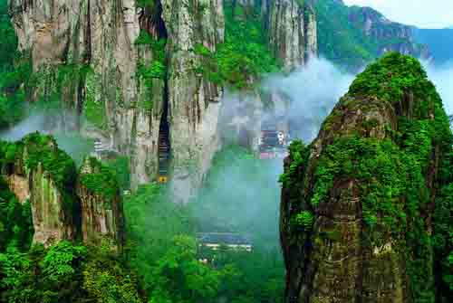 迎首个“中国旅游日”全国多景区门票减免