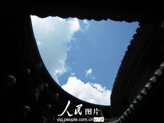 组图:实拍福建永定客家土楼