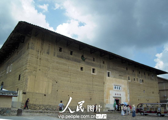 组图:实拍福建永定客家土楼