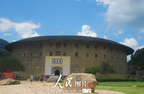组图:实拍福建永定客家土楼