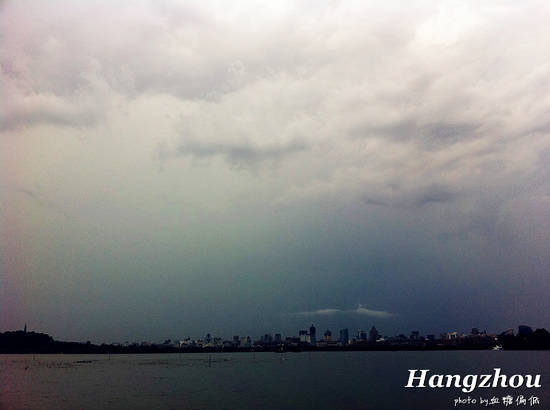 悠游人间天堂 赏雨后西湖美景