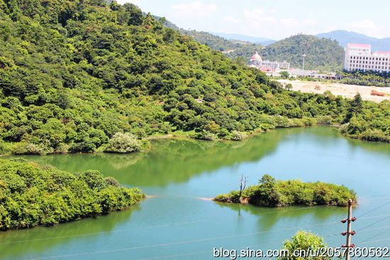 秋高气爽好时节 国内四大名山推荐