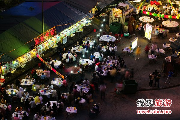 思帕索商城海鲜大排档;