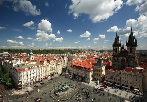 现实中的童话：盘点世界十大最迷人古堡