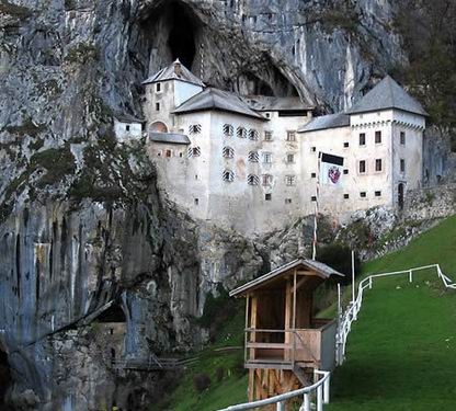 现实中的童话：盘点世界十大最迷人古堡