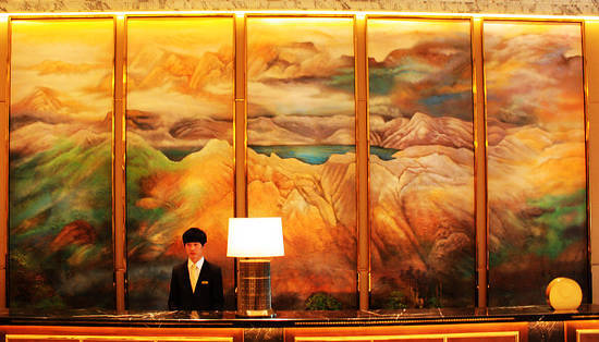 感受长白山天池梦幻迷人的色彩(图)