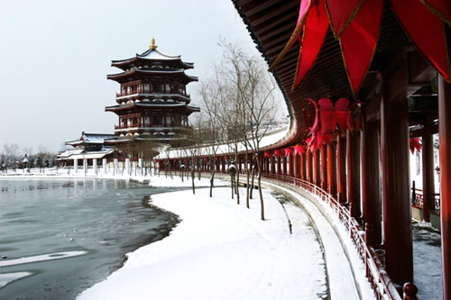 西安古城赏最美雪景 漫步其中恍如仙境