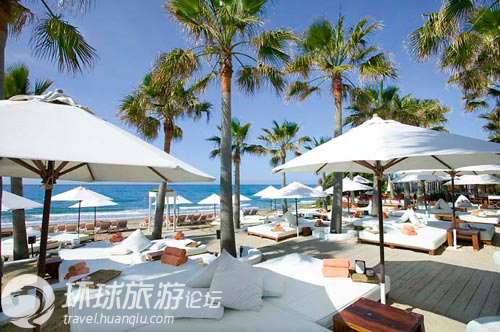 令人咋舌的沙特王室奢侈游