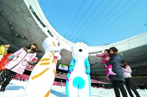 北京旅游总收入将首破3000亿元 总人数首破2亿