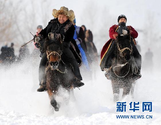 中国新疆阿勒泰国际冰雪节开幕