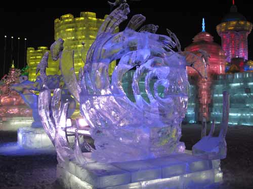 哈尔滨玲珑剔透的冰雪大世界(组图)