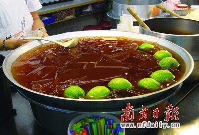 品读台湾 古街旧巷叹美食(图)