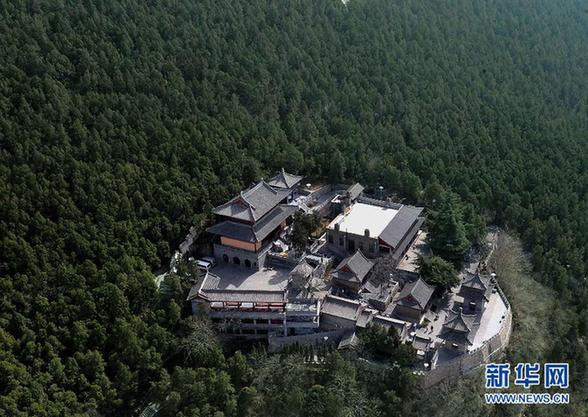 高清：空中看龙门 恢弘壮观