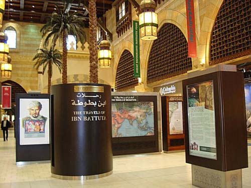 走进奢华的迪拜生活：一个车牌价值60万(组图)