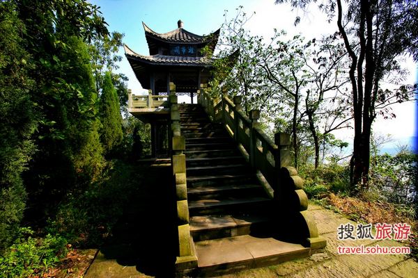 夏日领略巴山秀水别样风情