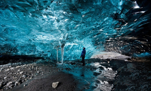 冰洞探奇 走进神秘的结晶世界
