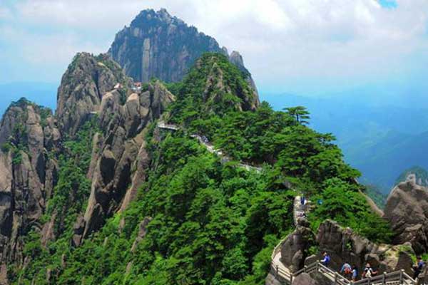 中国旅游日,黄山风景区推出惠民措施(资料图)