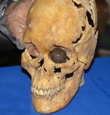 十个迄今发现的最古老物体：7000年石制面具