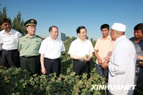 西部大开发10年间民族地区生产总值增长近两倍