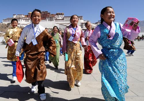 西藏首个青少年活动中心开工建设