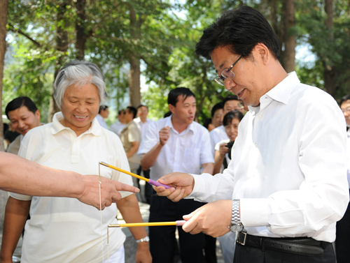 石河子的历史值得骄傲 石河子的现状值得自豪