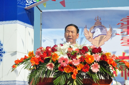 新疆和布克塞尔县举办第五届江格尔文化旅游节暨第十三届那达慕大会