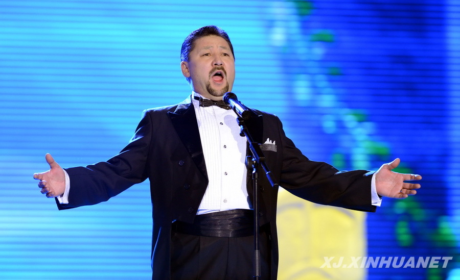 歌声中的民族风情