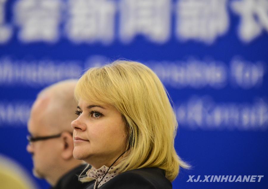 第三届中国—亚欧博览会新闻部长论坛在乌鲁木齐举行