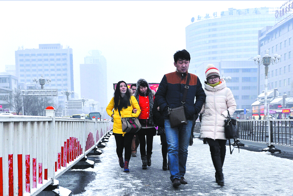 乌鲁木齐迎来入冬最冷天气