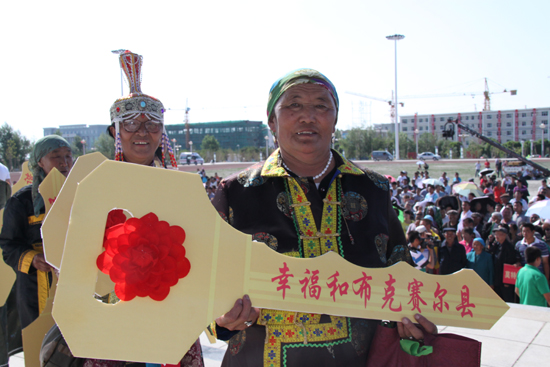 安居富民楼：“在城里我们还做好邻居！”