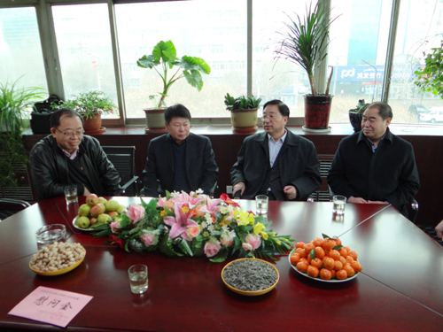 自治区见义勇为基金会“迎新春、送温暖”