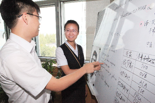 “呼”出来的国际范——探访全国民航唯一俄语呼叫中心