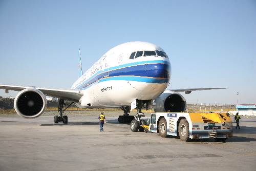 大飞机开飞乌-喀什航线首周运送旅客三千余