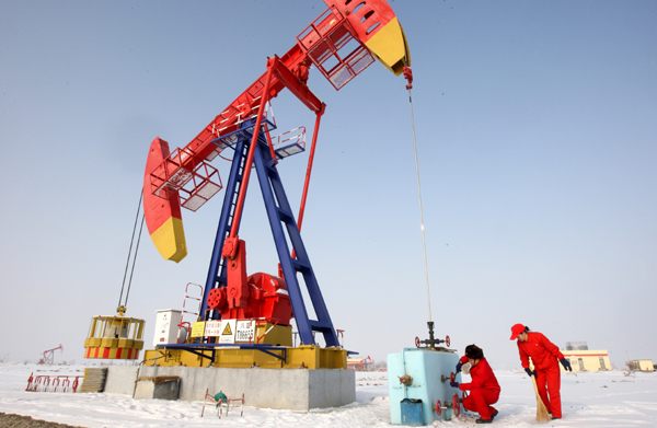 新疆克拉玛依油田原油稳产千万吨