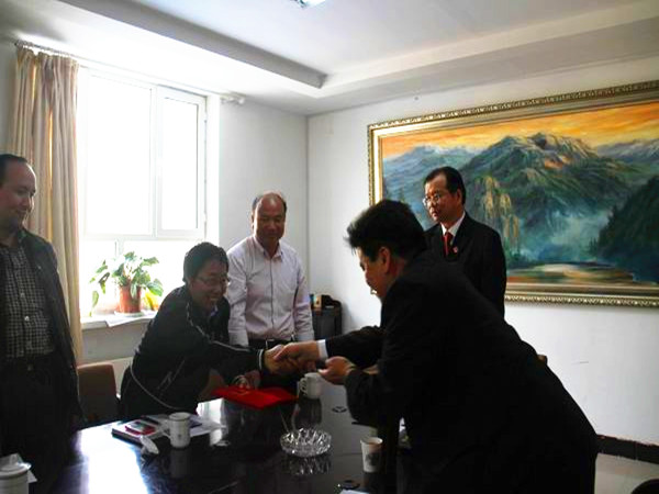 新疆民丰法院不断提升人民陪审员水平