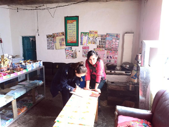 新疆额敏县工商局取缔学校旁一无照经营食杂店获当事人好评