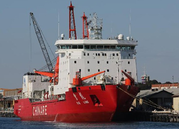 中央党校教授在霍城县举办讲座