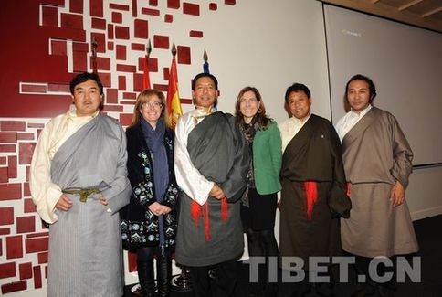 米玛:向西班牙真实介绍藏医药学的传承和发展