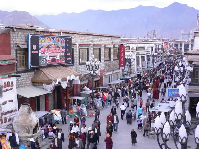 拉萨年底启用条码扫描辨识旅游三黑