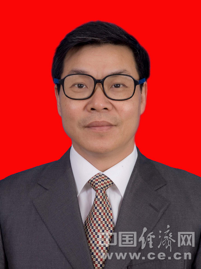 西藏区党委组织部长梁田庚调任河北省委常委