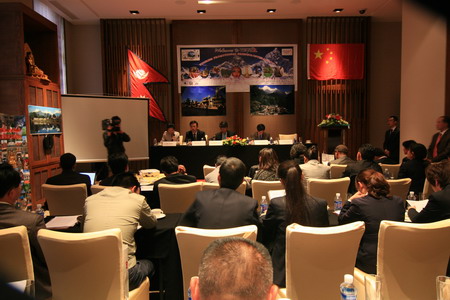 西藏旅游局在拉萨举行2011尼泊尔旅游推介会