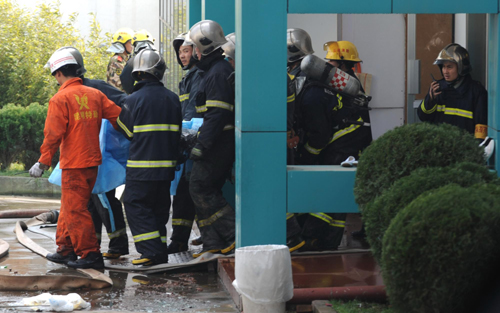 昆明一药厂发生爆炸 造成5死8伤