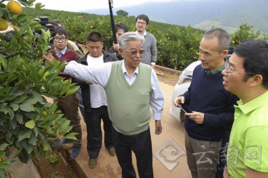 王石三访褚时健 赞褚时健是中国匠人精神的杰出代表