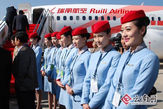 瑞丽航空直购波音首架飞机抵昆 机队规模增至4架
