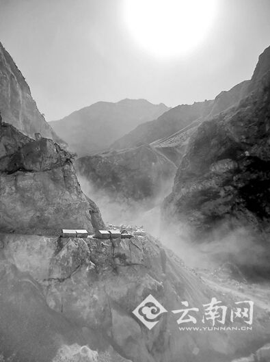 冰雪天自驾游香格里拉 这些危险路段切记慢行
