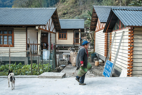 打通大动脉：独龙江公路贯通的震动（组图）