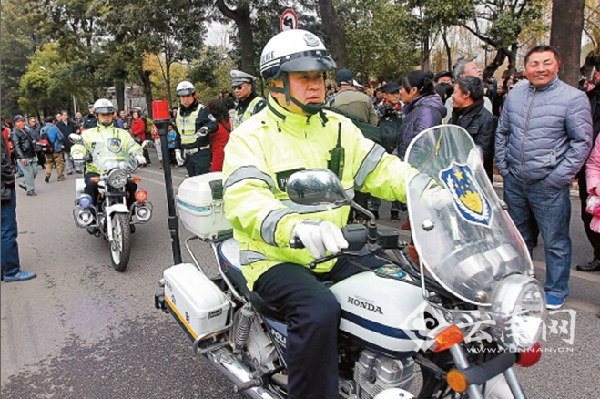 云南省各地各部门全面排查隐患加强值班值守 强化措施确保人民群众节日安全