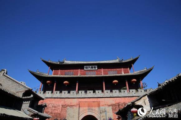 云南大理巍山古城六百多年建筑拱辰楼烧毁前后对比【高清组图】