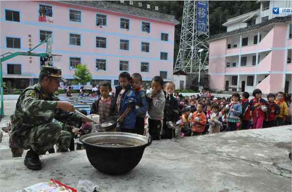 云南独龙族:翻天巨变奔小康